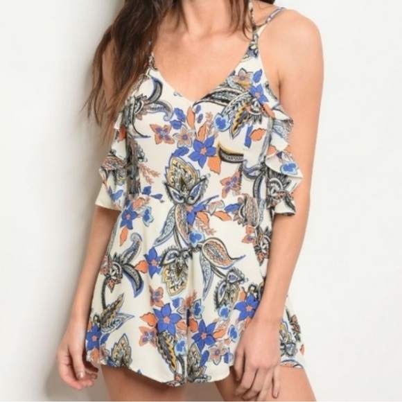 NEW SPAGHETTI Strap Flirty Open Back Floral
Paisley Romper - Picture 1 of 7